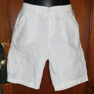 Women's Flex-to-Go Relaxed Fit Cargo Bermuda in Women's Flex-to-Go Sz 8 Medium